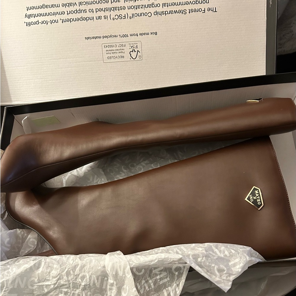New in box Mateo by INC Women’s Brown Pointed Toe Stiletto Boots - Picture 2 of 7
